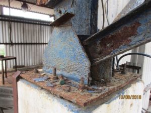 Structural steel members with minor to moderate corrosion